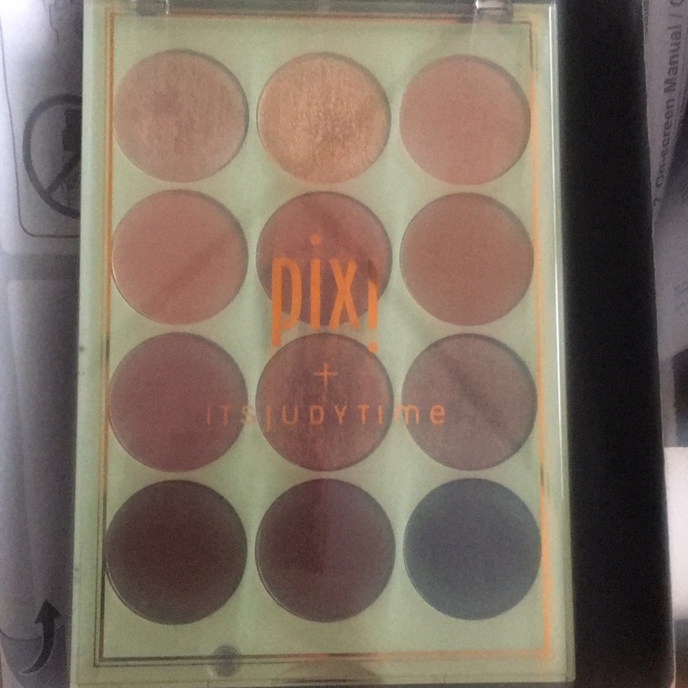 💋✨ Pixi Eyeshadow Palette